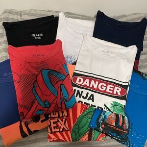 Bundle of 8 Boys T-Shirts Size Large 10/12